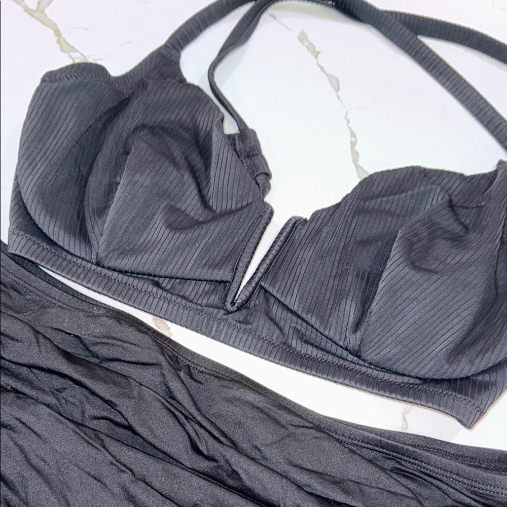 Black Women's Swimwear Set